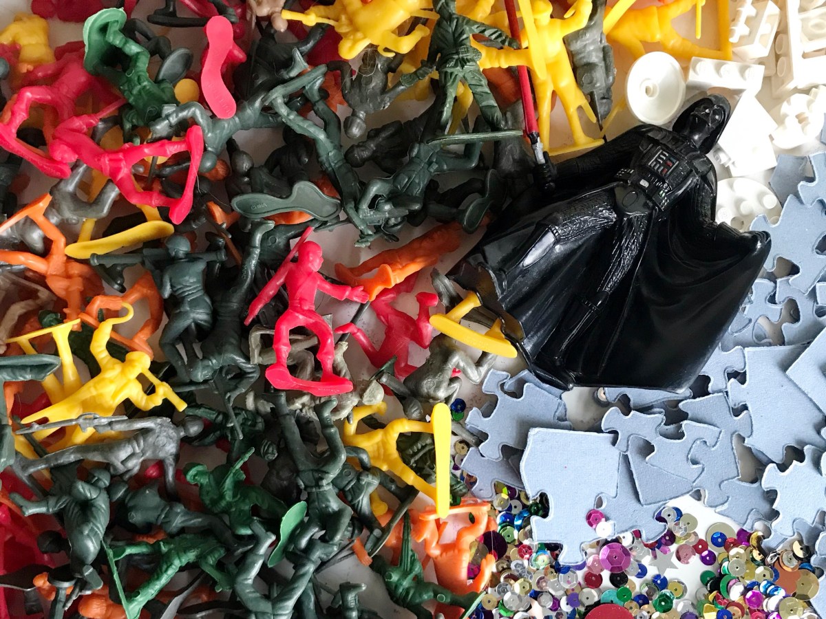 Information Still Life: Visualizing Data Through Inanimate Objects ...